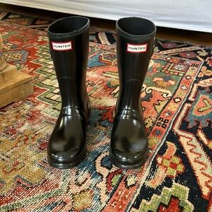 Black Hunter rain boots worn just a few times